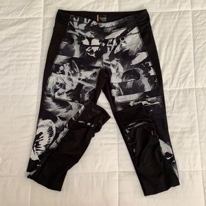 EUC Lucy stirrup leggings, size L